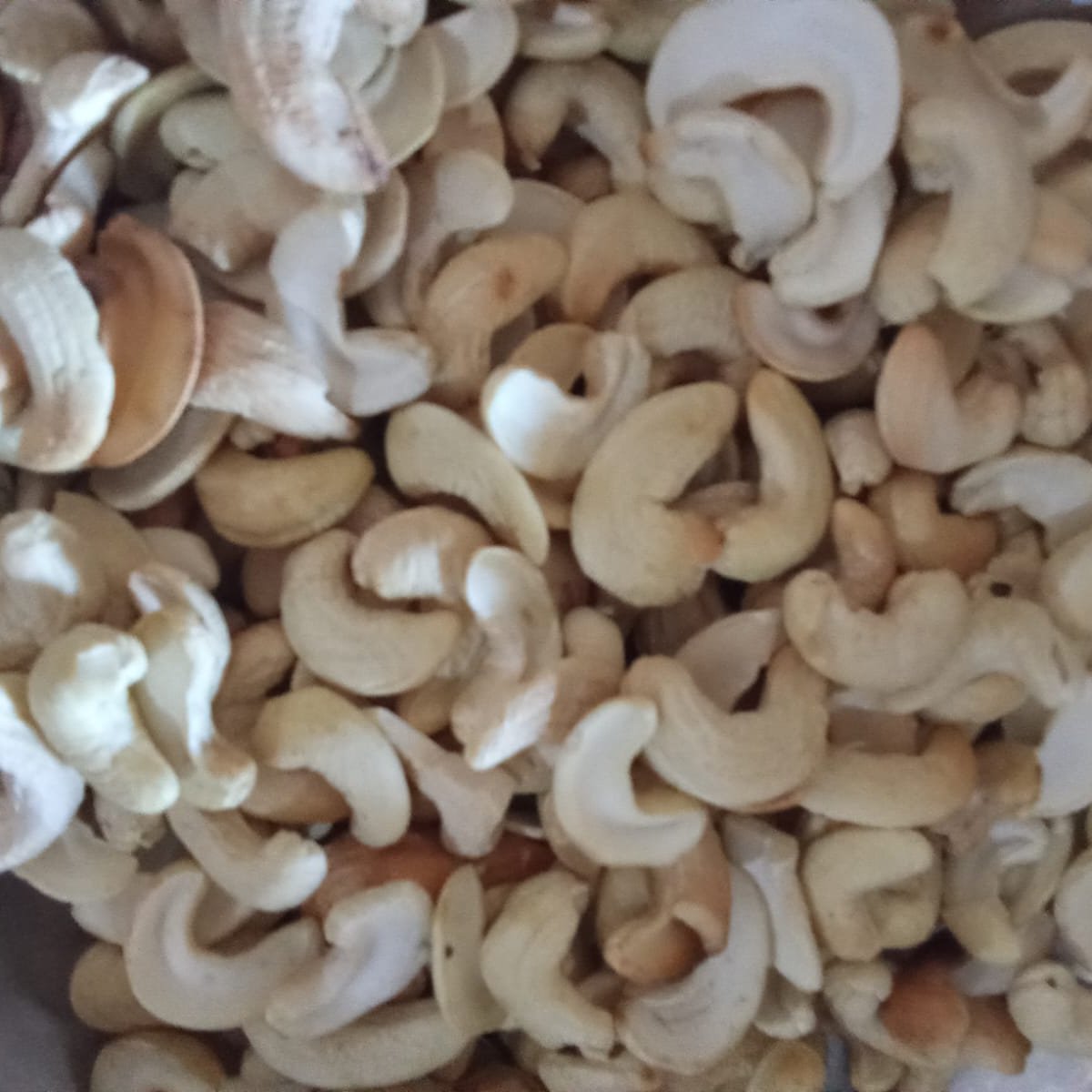 Cashews
